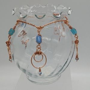 Vases by Vekasy's